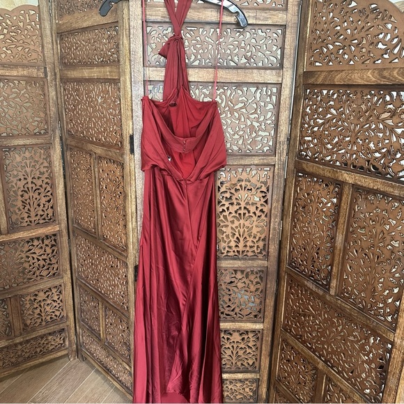 Reiss Lorena maxi halter dress dark red wine satin sz 8 reg $545 - Picture 6 of 7